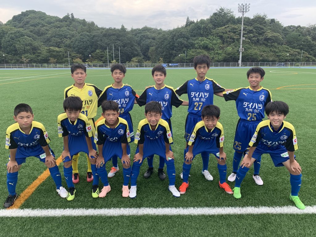 PUMA ダイハツ九州 サッカージャージ 13